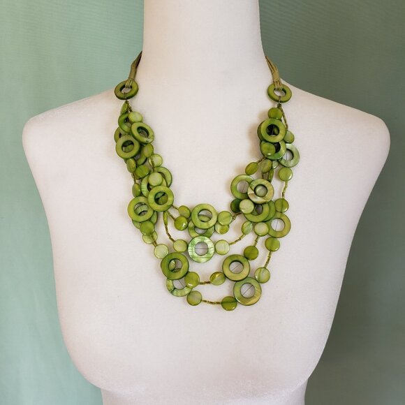 Vintage polished circular stones cascading  layered Statement necklace. - Picture 6 of 7